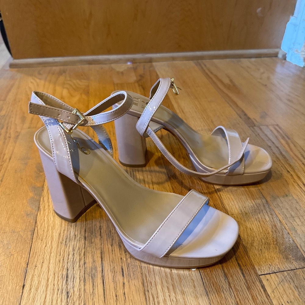 Nude heels